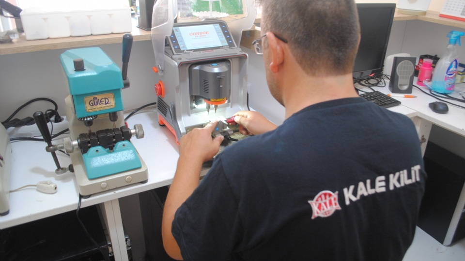 İçmeler Oto Anahtar Kopyalama